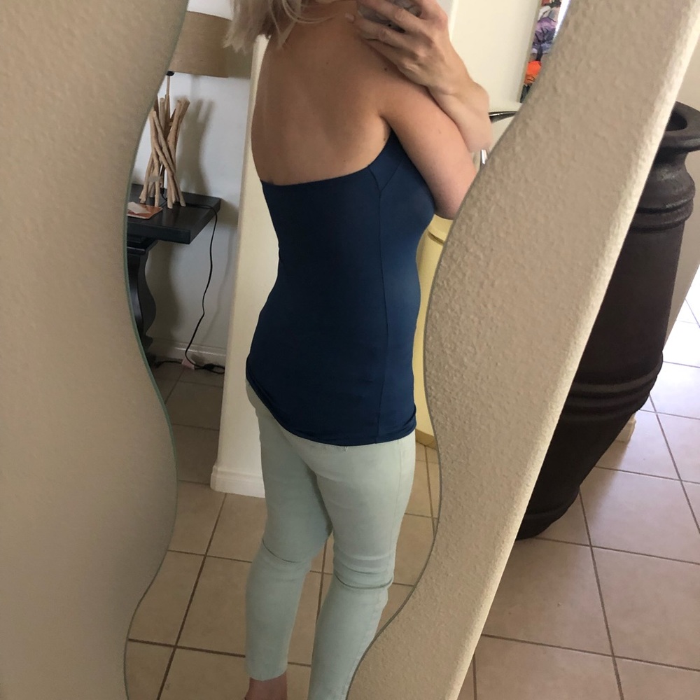 ✨Halter Tank Top✨ - Picture 5 of 8